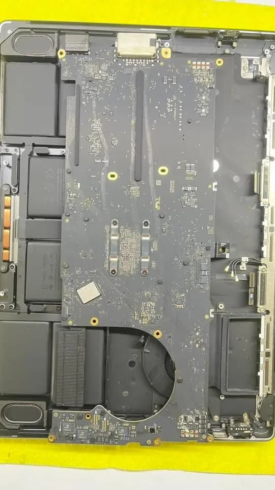 Mac A3112 — 09.04.2025
