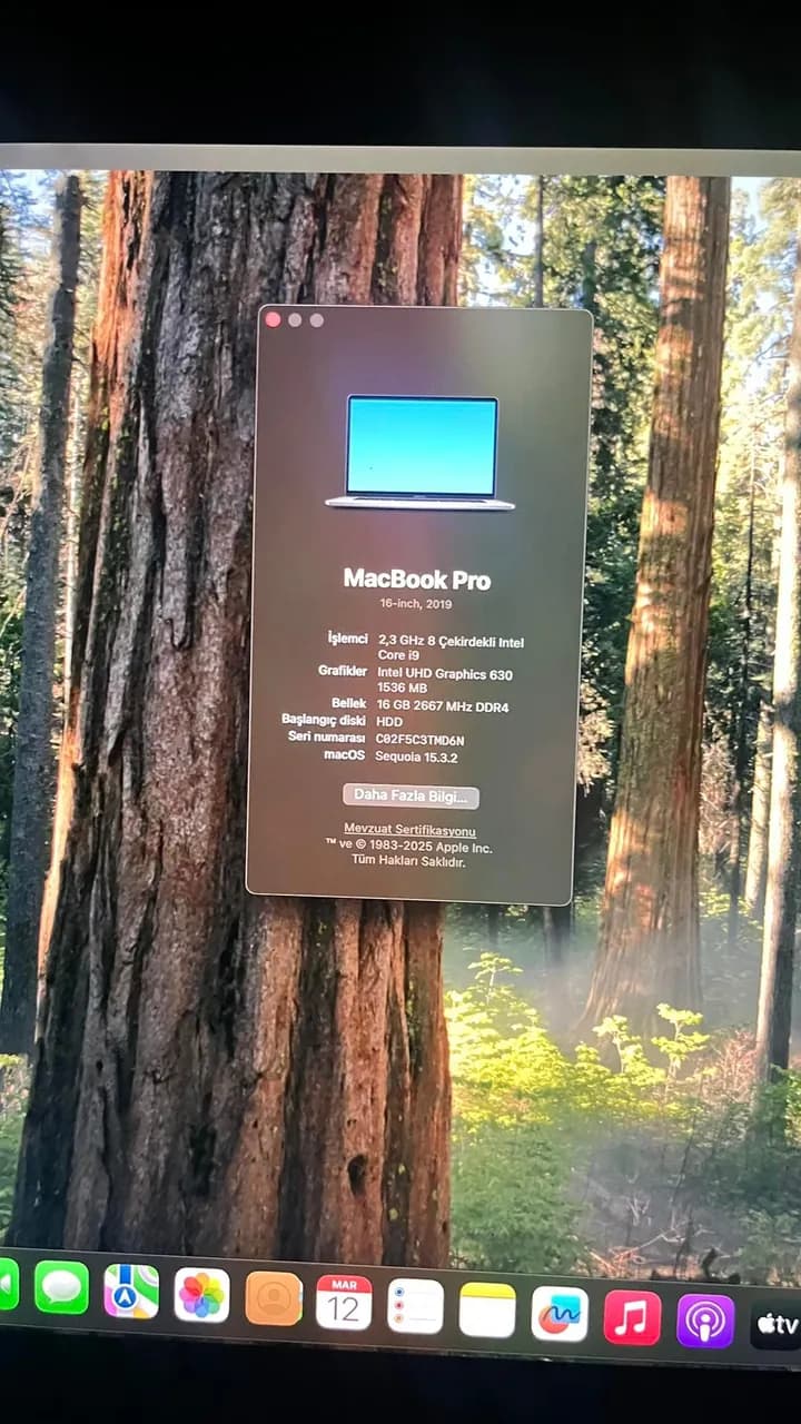 MacBook Pro 15" (Intel Core 8./9. nesil + T2, 2018–2019) A1990 — tezgâh fotoğrafı 3