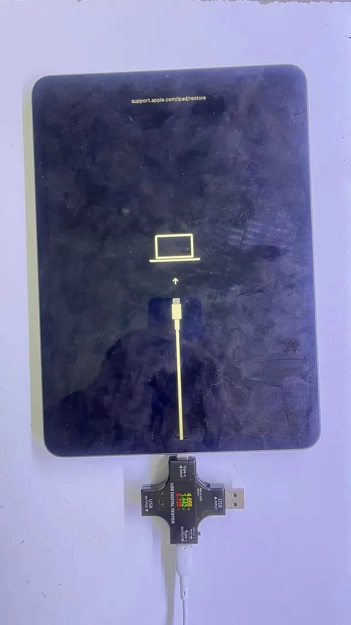 iPad Pro 11" (2020) A2228 — bench photo 1