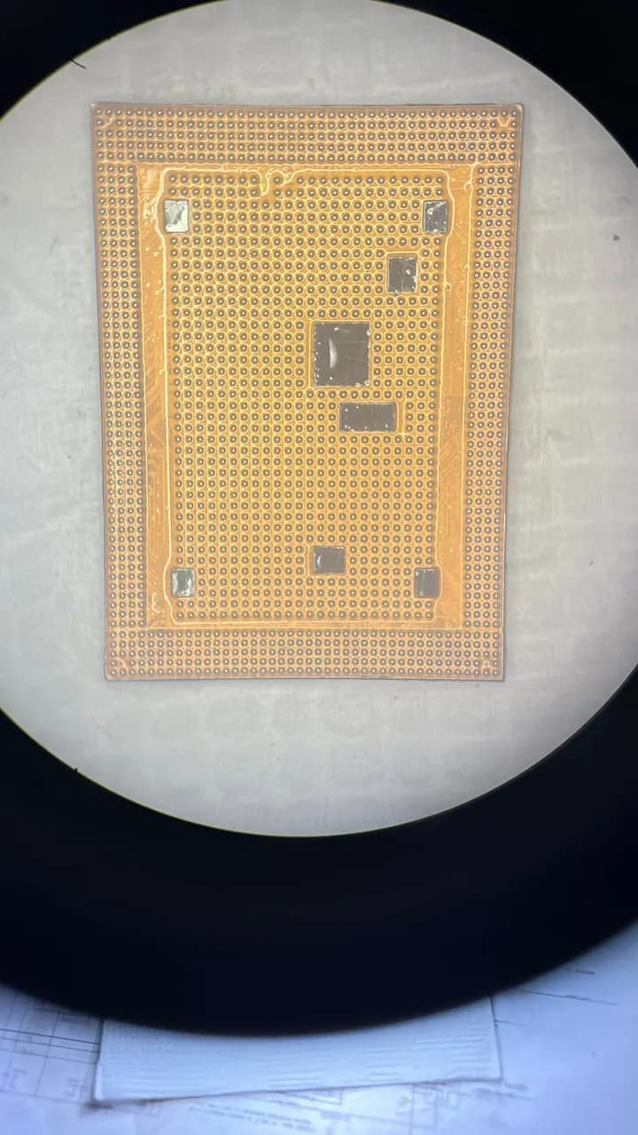 iPhone 14 Pro (2022) A2890 — tezgâh fotoğrafı 2